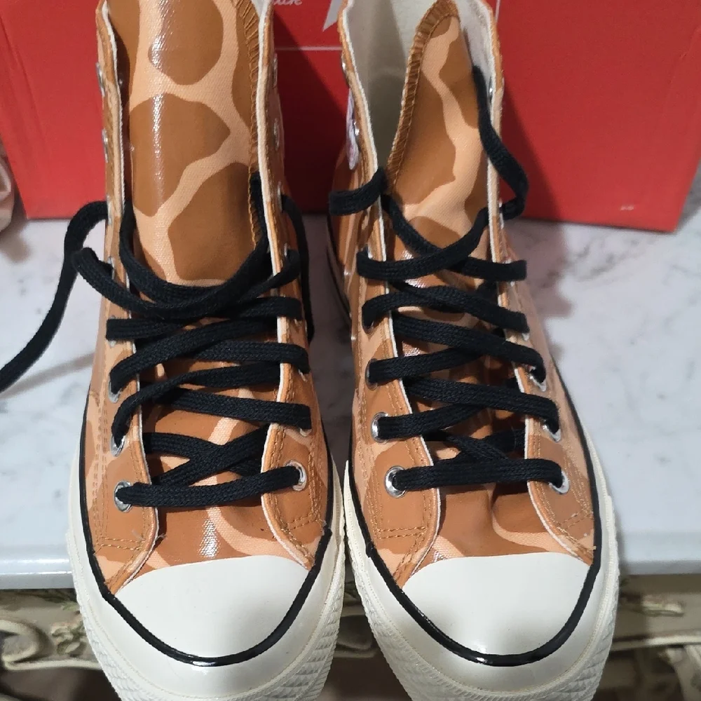Converse Chuck 70 High Giraffe Glow In The Dark Sz 9M New - Picture 5 of 7